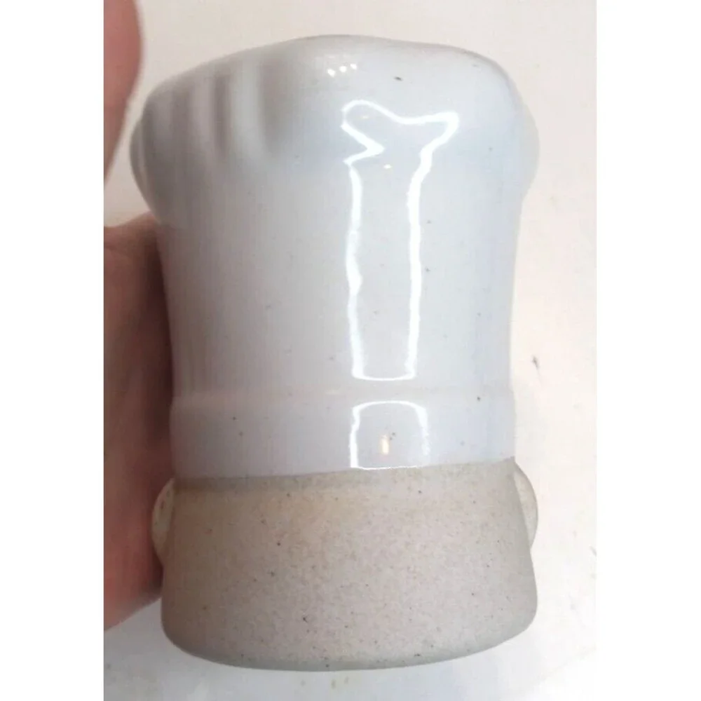 Range Top Retro Chef Stoneware Salt and Pepper Shakers Set Hand Painted Stoppers
